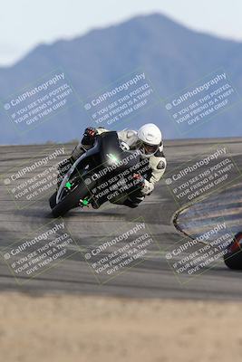 media/Nov-16-2025-Race Pace (Sun) [[8c5fa54630]]/Verified Riders/8-Turn 12 (120pm)/